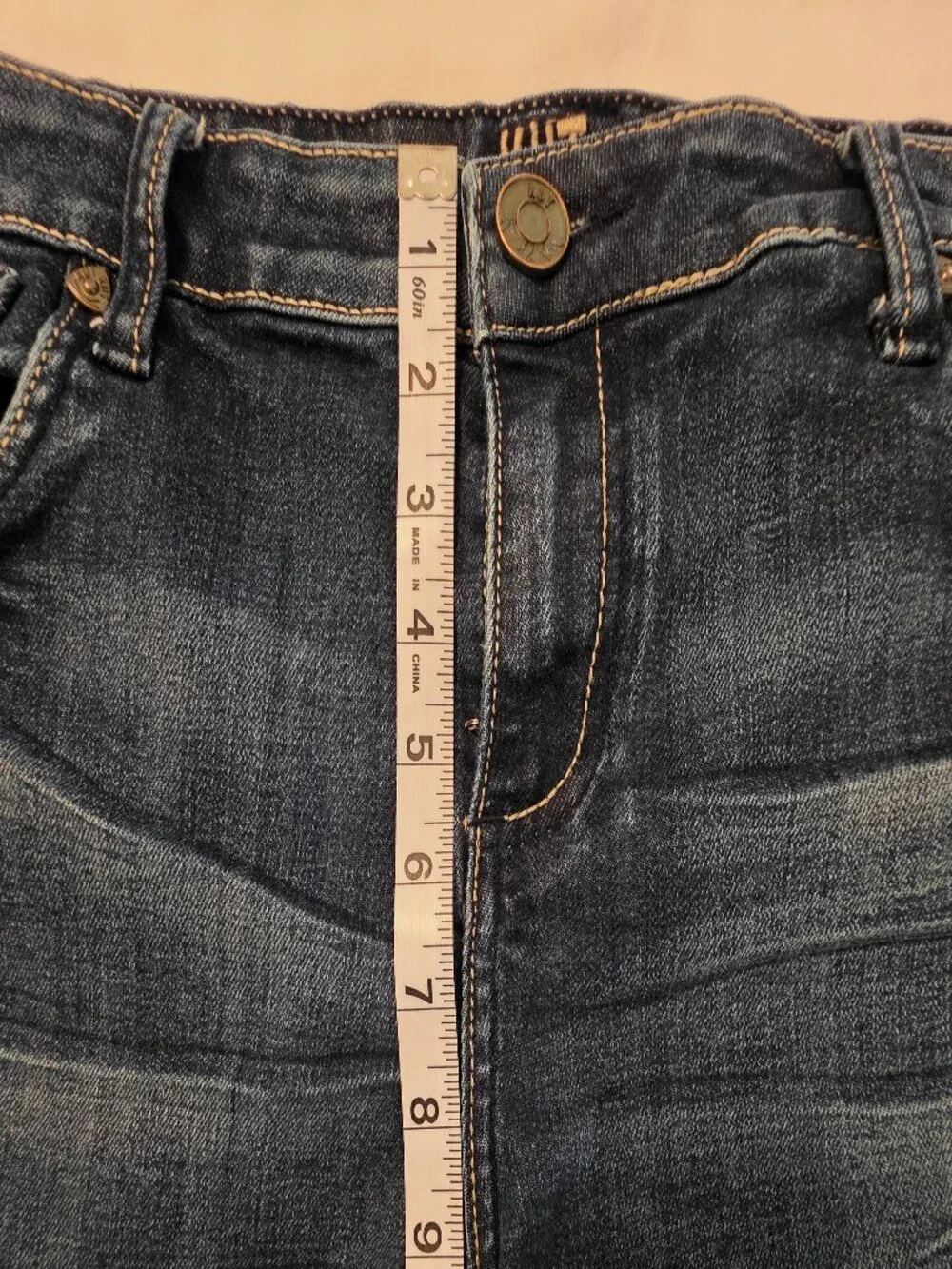 Kut From The Cloth Bermuda Denim Women's Shorts, Size 12 - Picture 5 of 9
